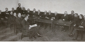 "1791-3 Maj - 1916, uroczysty pochód w Warszawie : prezydium komitetu obchodowego [...]".