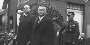 <%# $this->DataItem->marArticleFrom->title %