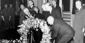 <%# $this->DataItem->marArticleFrom->title %