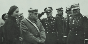 <%# $this->DataItem->marArticleFrom->title %