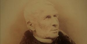 <%# $this->DataItem->marArticleFrom->title %