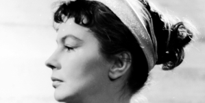 Danuta Szaflarska w roli Arycji w sztuce "Fedra" w Teatrze Narodowym w Warszawie.