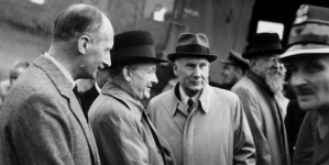 <%# $this->DataItem->marArticleFrom->title %