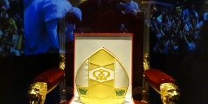 <%# $this->DataItem->marArticleFrom->title %