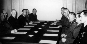 <%# $this->DataItem->marArticleFrom->title %