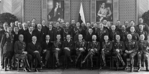 <%# $this->DataItem->marArticleFrom->title %