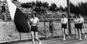 Mecz lekkoatletyczny kobiet Polska - Włochy w Królewskiej Hucie w sierpniu 1931 r.