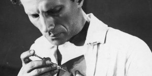 <%# $this->DataItem->marArticleFrom->title %