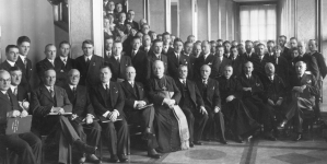 <%# $this->DataItem->marArticleFrom->title %