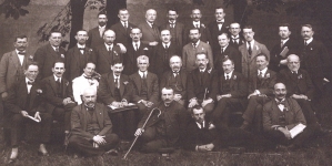 <%# $this->DataItem->marArticleFrom->title %