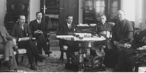 <%# $this->DataItem->marArticleFrom->title %