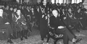 <%# $this->DataItem->marArticleFrom->title %