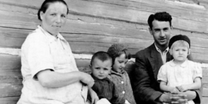 <%# $this->DataItem->marArticleFrom->title %