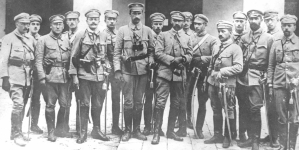 <%# $this->DataItem->marArticleFrom->title %