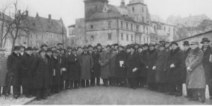 <%# $this->DataItem->marArticleFrom->title %