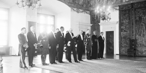 <%# $this->DataItem->marArticleFrom->title %