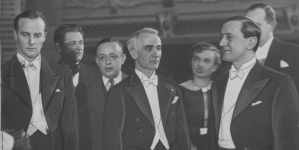 <%# $this->DataItem->marArticleFrom->title %