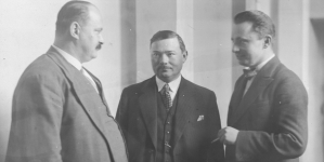 <%# $this->DataItem->marArticleFrom->title %