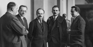 <%# $this->DataItem->marArticleFrom->title %