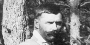 <%# $this->DataItem->marArticleFrom->title %