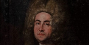 <%# $this->DataItem->marArticleFrom->title %