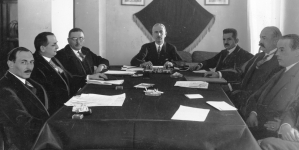 <%# $this->DataItem->marArticleFrom->title %