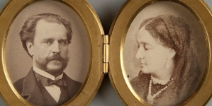 <%# $this->DataItem->marArticleFrom->title %