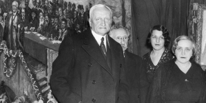 <%# $this->DataItem->marArticleFrom->title %