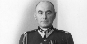 <%# $this->DataItem->marArticleFrom->title %