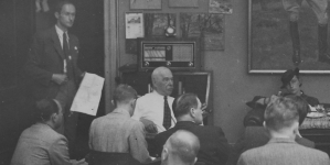 <%# $this->DataItem->marArticleFrom->title %