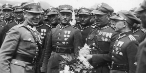 <%# $this->DataItem->marArticleFrom->title %