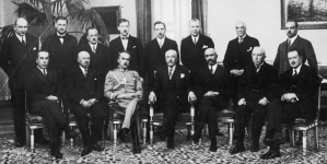 <%# $this->DataItem->marArticleFrom->title %