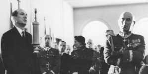 <%# $this->DataItem->marArticleFrom->title %