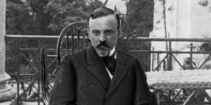 <%# $this->DataItem->marArticleFrom->title %