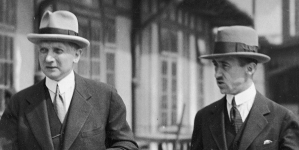 <%# $this->DataItem->marArticleFrom->title %