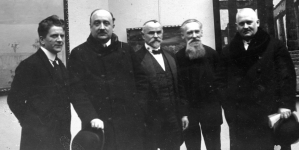 <%# $this->DataItem->marArticleFrom->title %