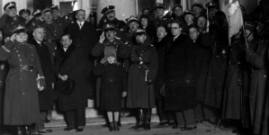 <%# $this->DataItem->marArticleFrom->title %