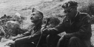 <%# $this->DataItem->marArticleFrom->title %