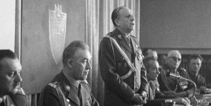 <%# $this->DataItem->marArticleFrom->title %