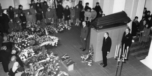 <%# $this->DataItem->marArticleFrom->title %