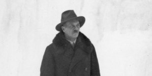 <%# $this->DataItem->marArticleFrom->title %