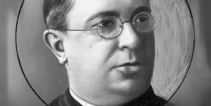 <%# $this->DataItem->marArticleFrom->title %