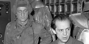 <%# $this->DataItem->marArticleFrom->title %