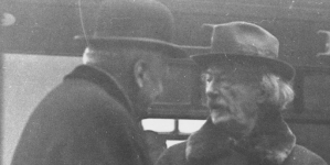 <%# $this->DataItem->marArticleFrom->title %