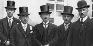 <%# $this->DataItem->marArticleFrom->title %