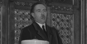 <%# $this->DataItem->marArticleFrom->title %