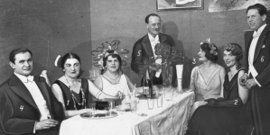 <%# $this->DataItem->marArticleFrom->title %