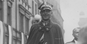 <%# $this->DataItem->marArticleFrom->title %