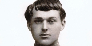 <%# $this->DataItem->marArticleFrom->title %