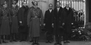 <%# $this->DataItem->marArticleFrom->title %